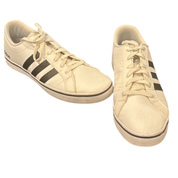 Adidas Neo Men's Sneakers White With Black Strips in Like New Condition, Size 10 - Picture 3 of 8